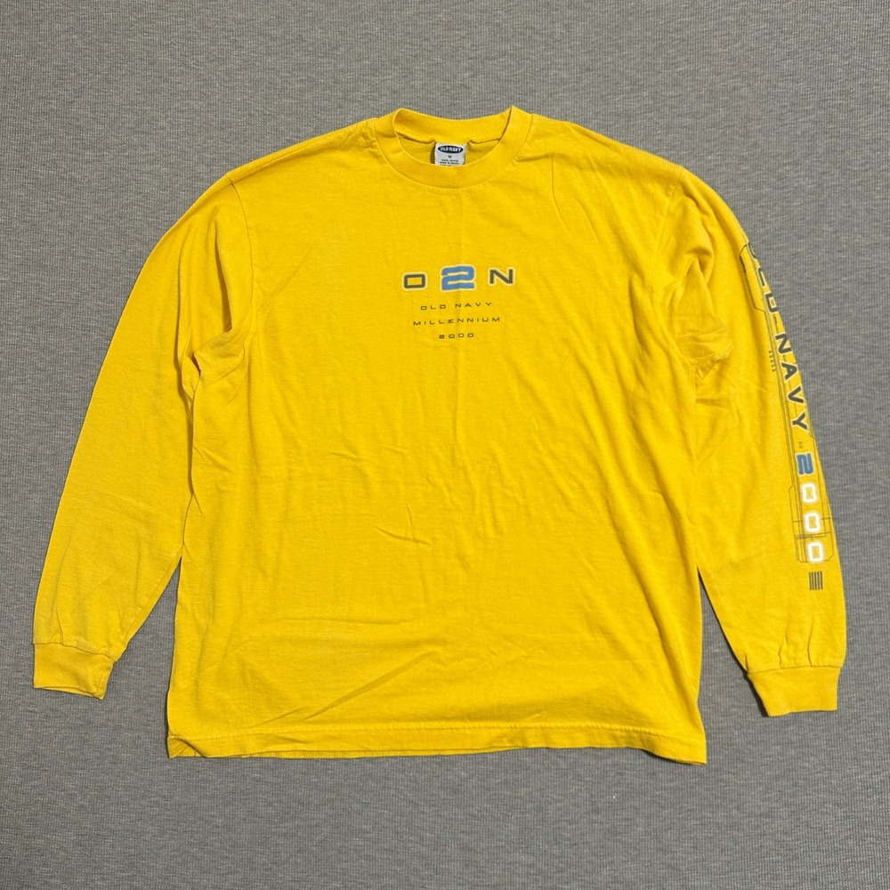 Vintage Old Navy Millennium 2000 Long Sleeve Graphic T-Shirt Yellow Mens Size M
